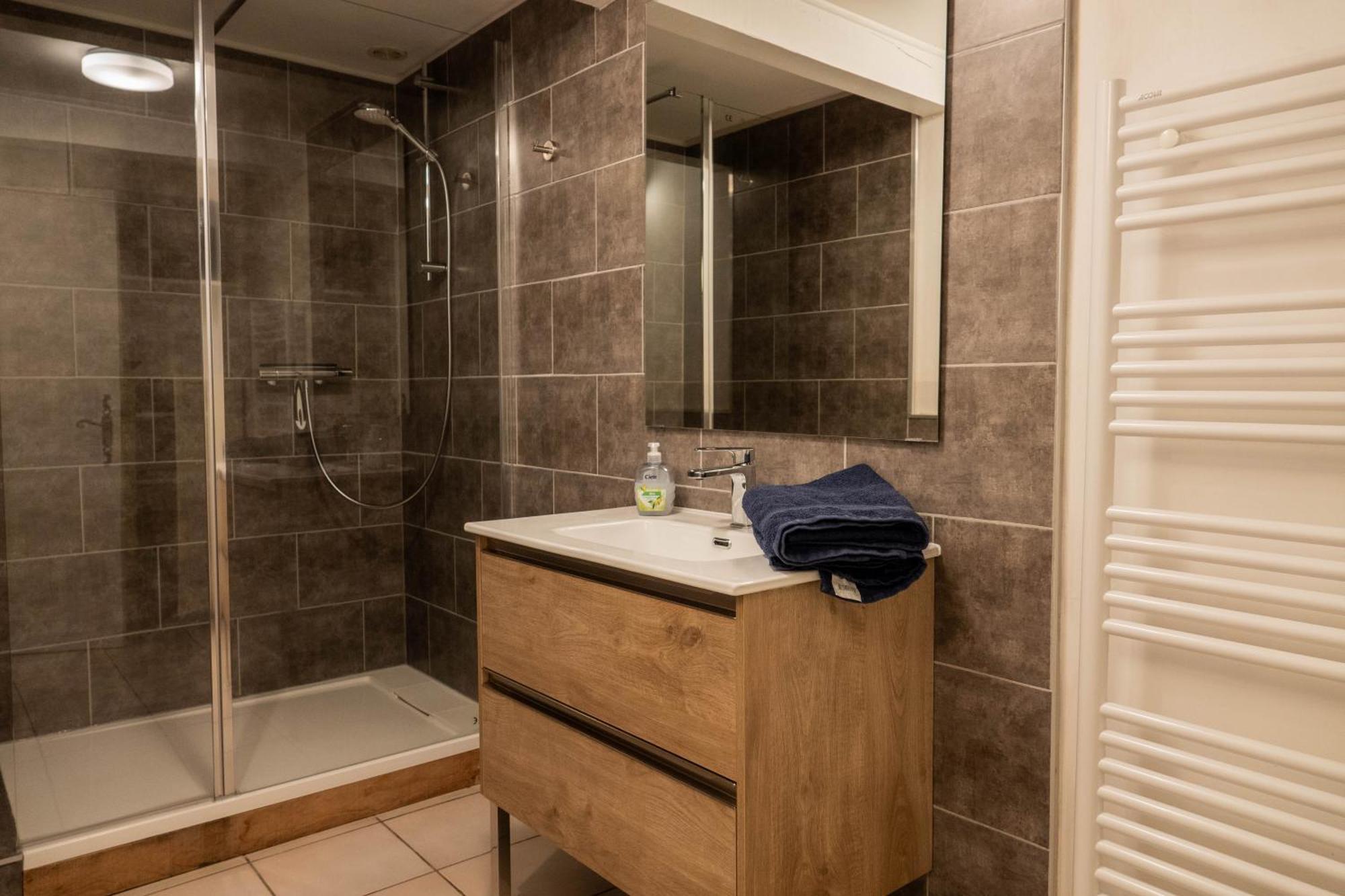 Rives De Bourges Daire Burzet Dış mekan fotoğraf