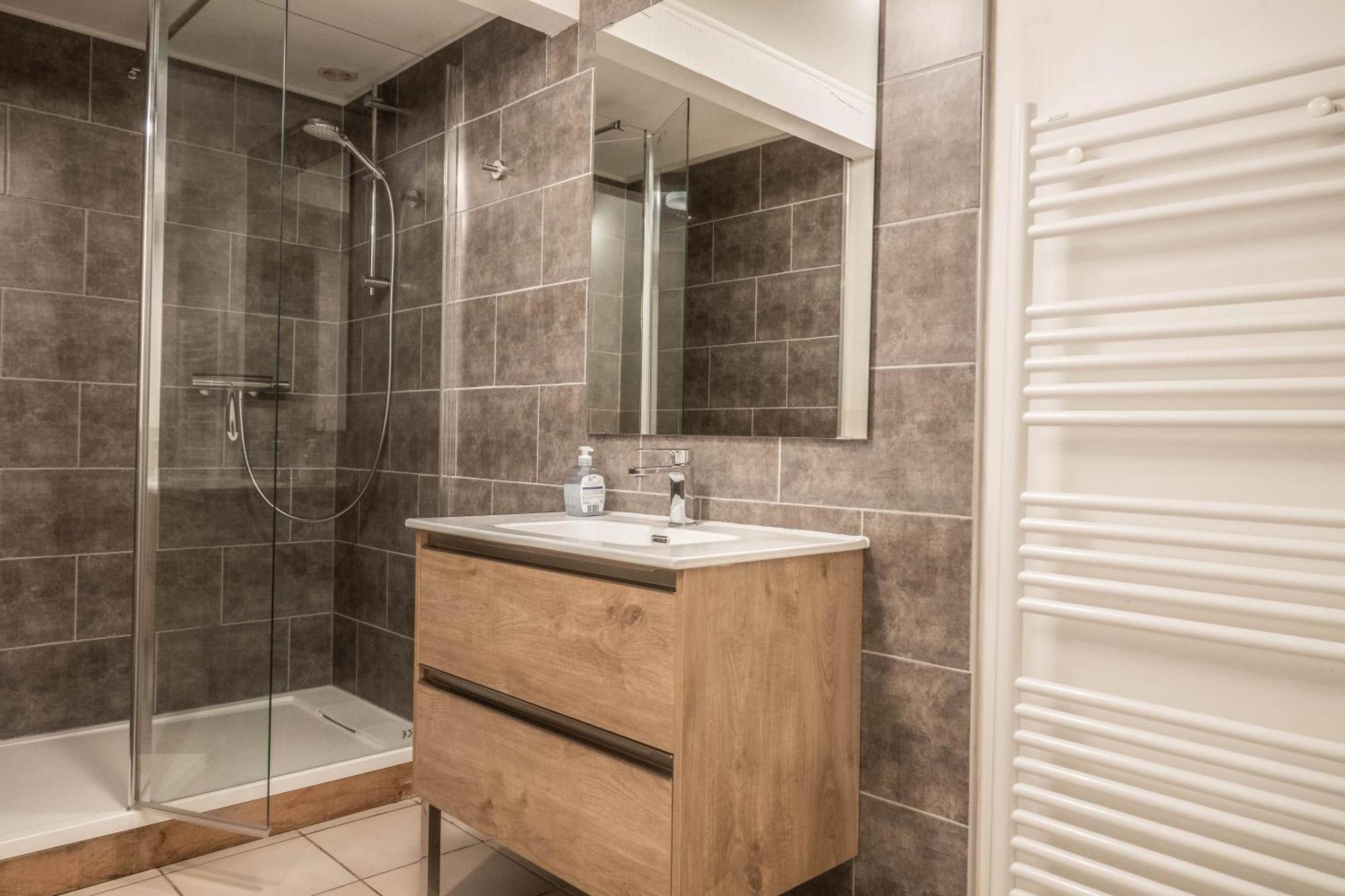 Rives De Bourges Daire Burzet Dış mekan fotoğraf